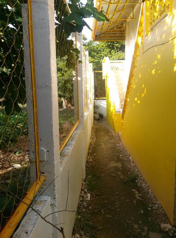 Bambooze Hauz Balabag (Boracay) Exterior foto