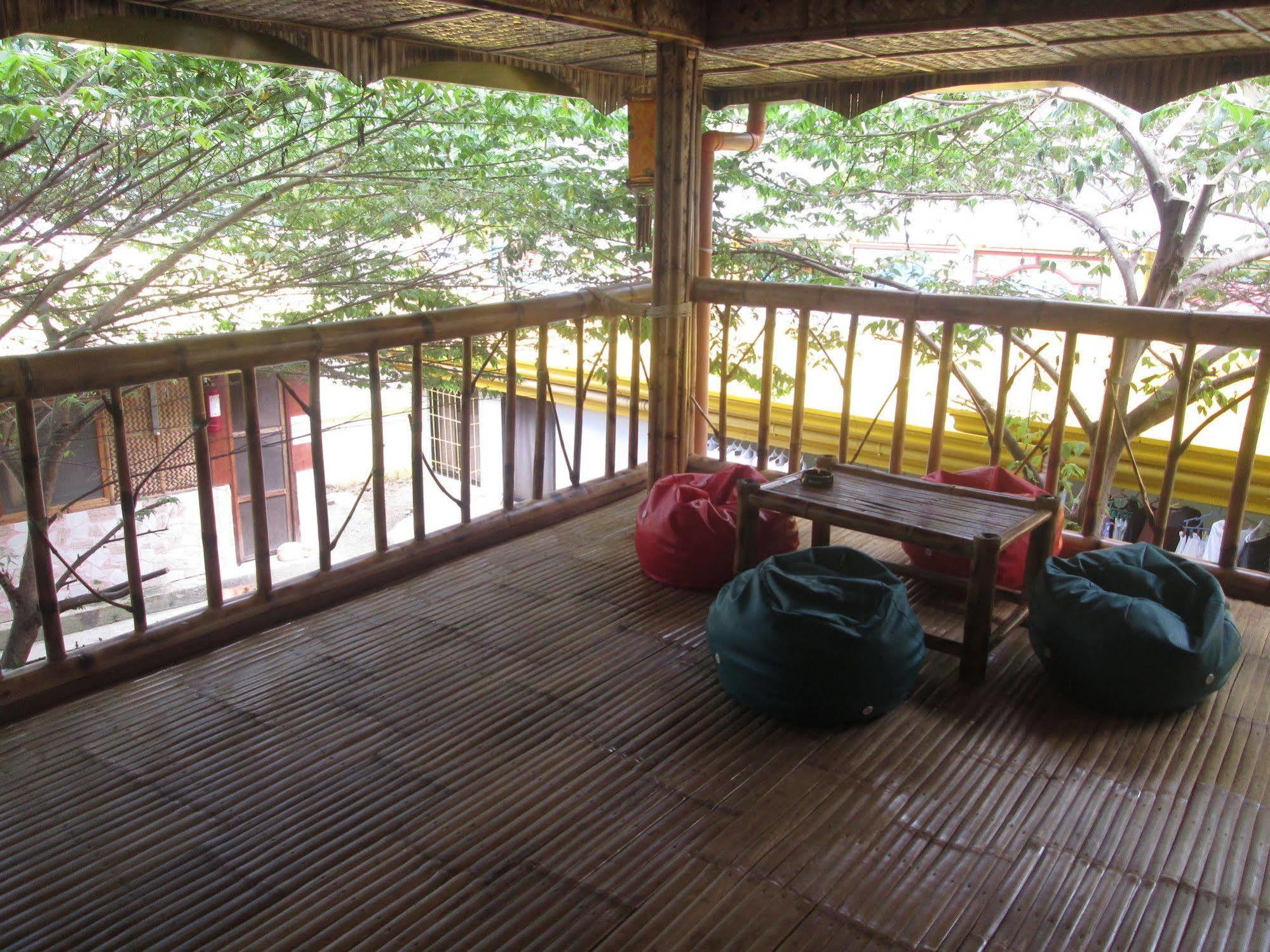 Bambooze Hauz Balabag (Boracay) Exterior foto