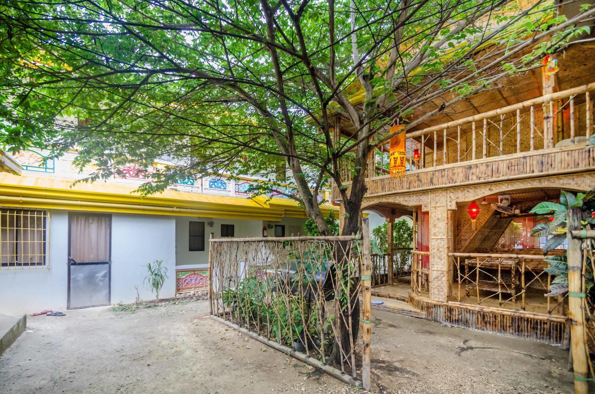 Bambooze Hauz Balabag (Boracay) Exterior foto